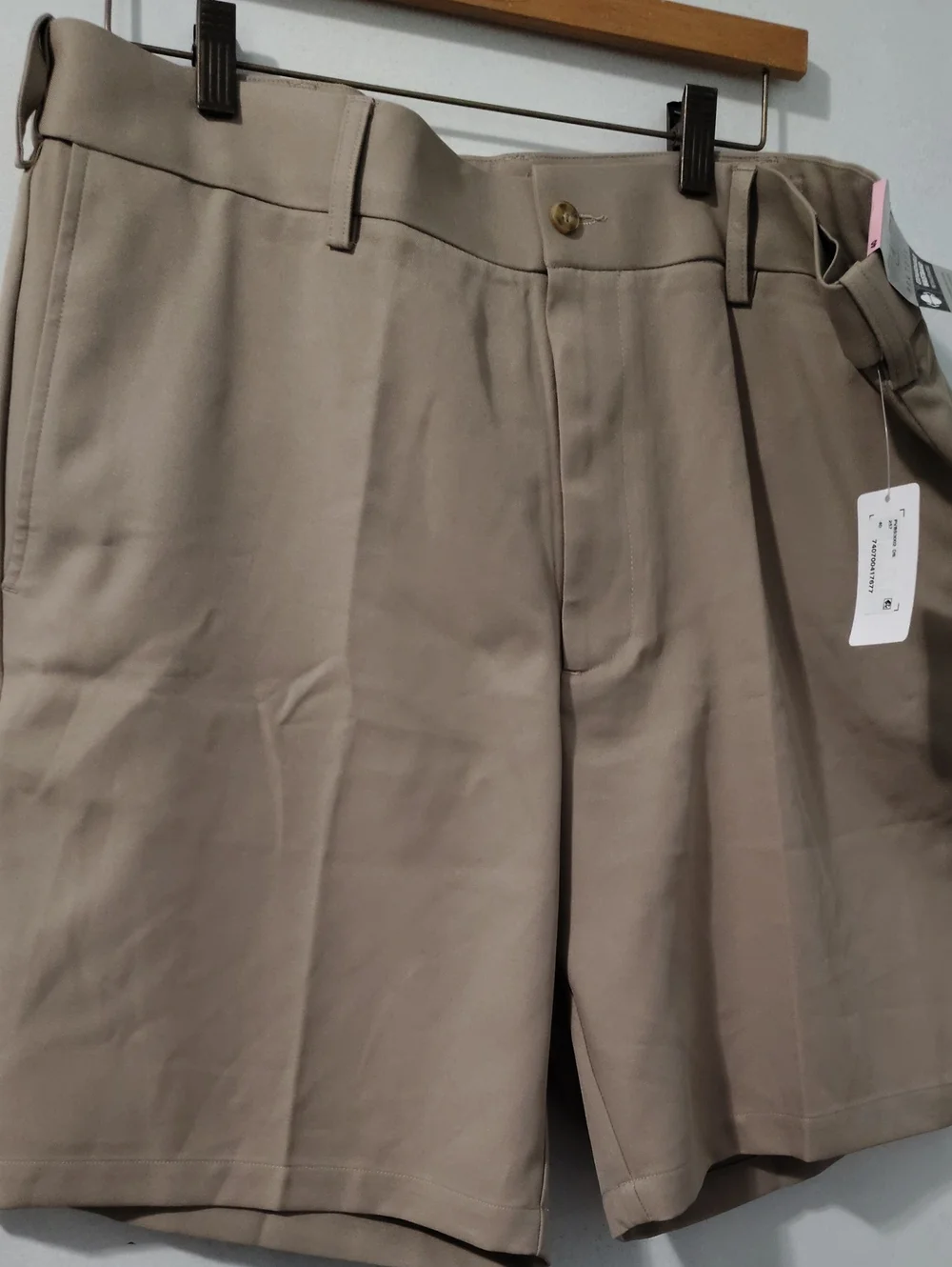 PGA Tour Men's Tan Flat-Front Golf Shorts
